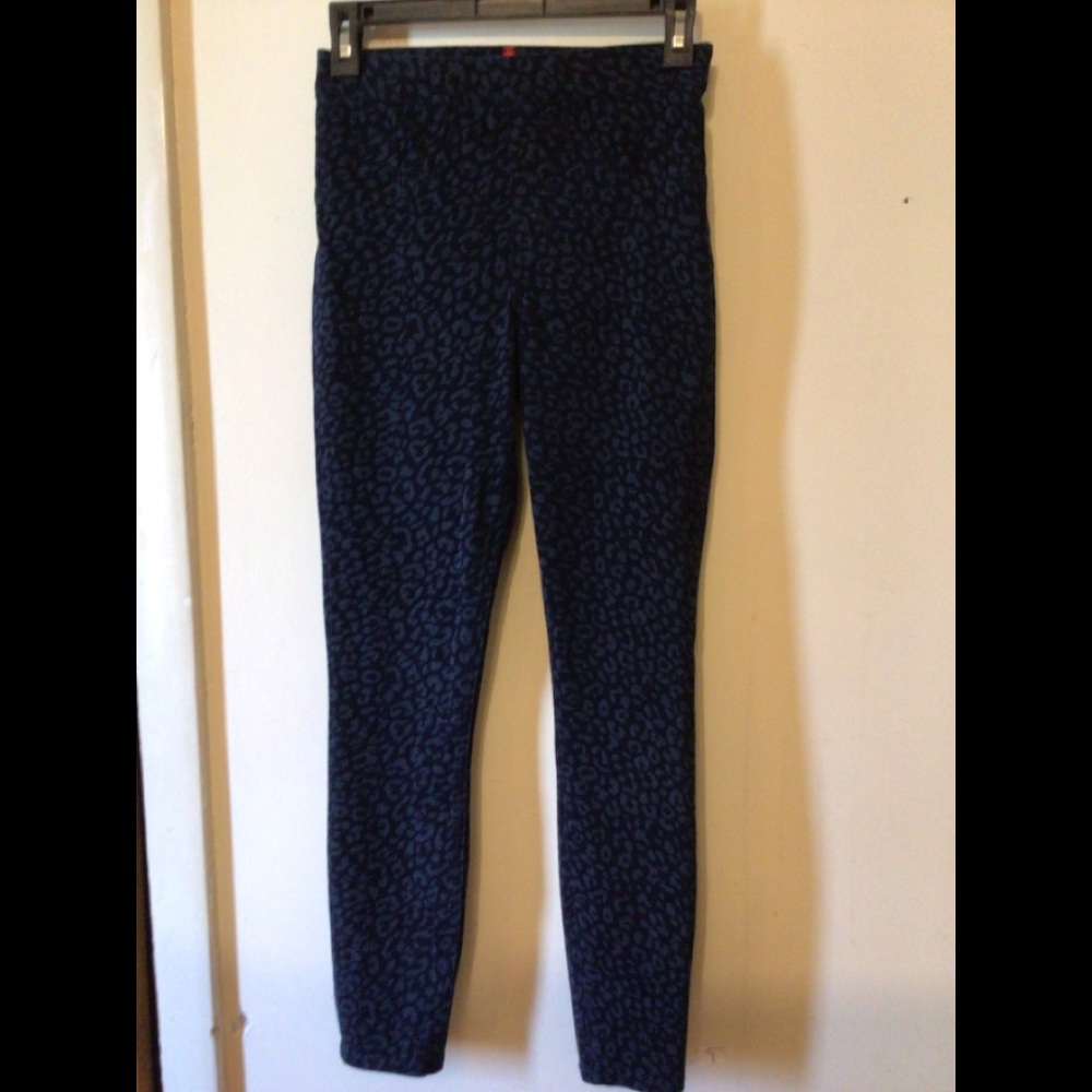 - Spanx legging SZ XSP